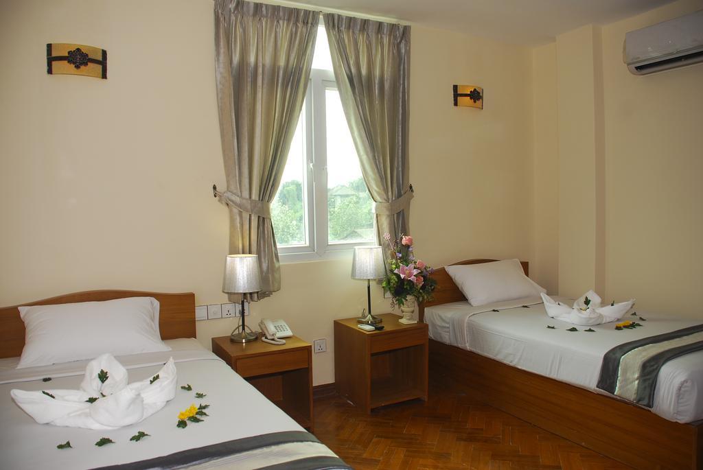 Pleasure View Hotel Yangon Exterior photo