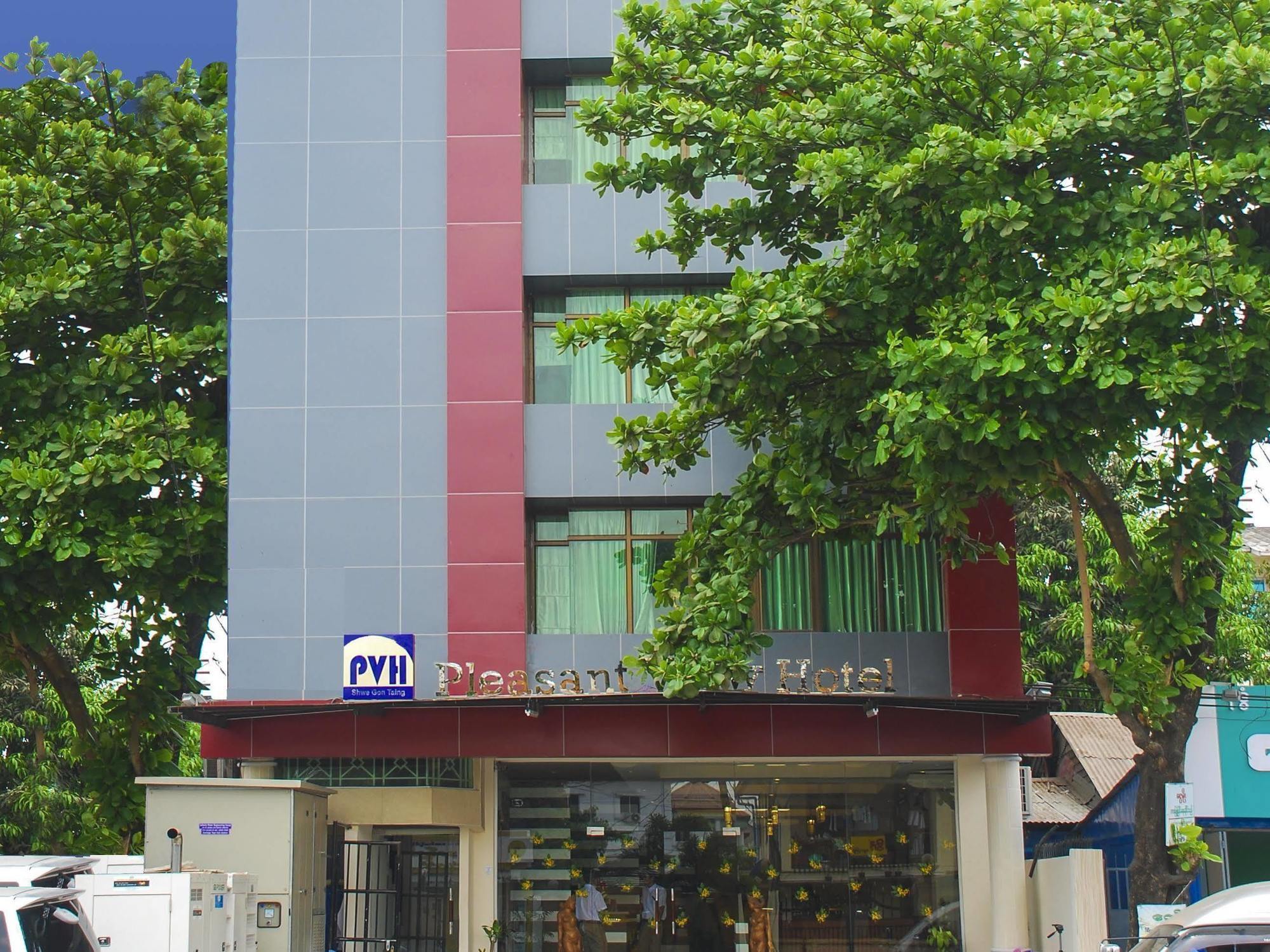 Pleasure View Hotel Yangon Exterior photo